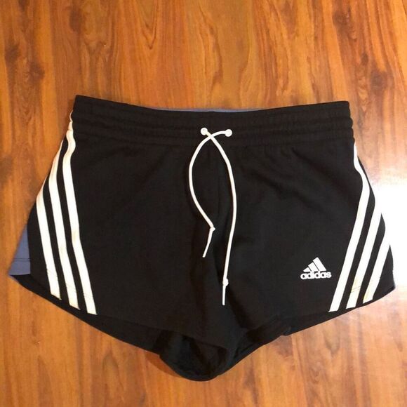 Adidas Women’s athletic shorts navy and periwinkle blue color block size S - Picture 1 of 4